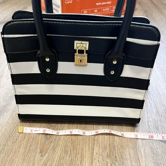 Black and White Striped Top Handle Purse - Picture 9 of 10